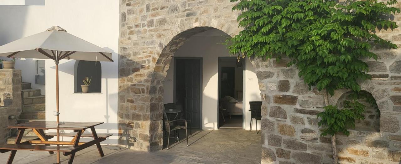 Fragoulis Village 2* Parasporos
