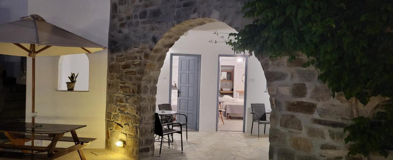 Fragoulis Village 2* Parasporos